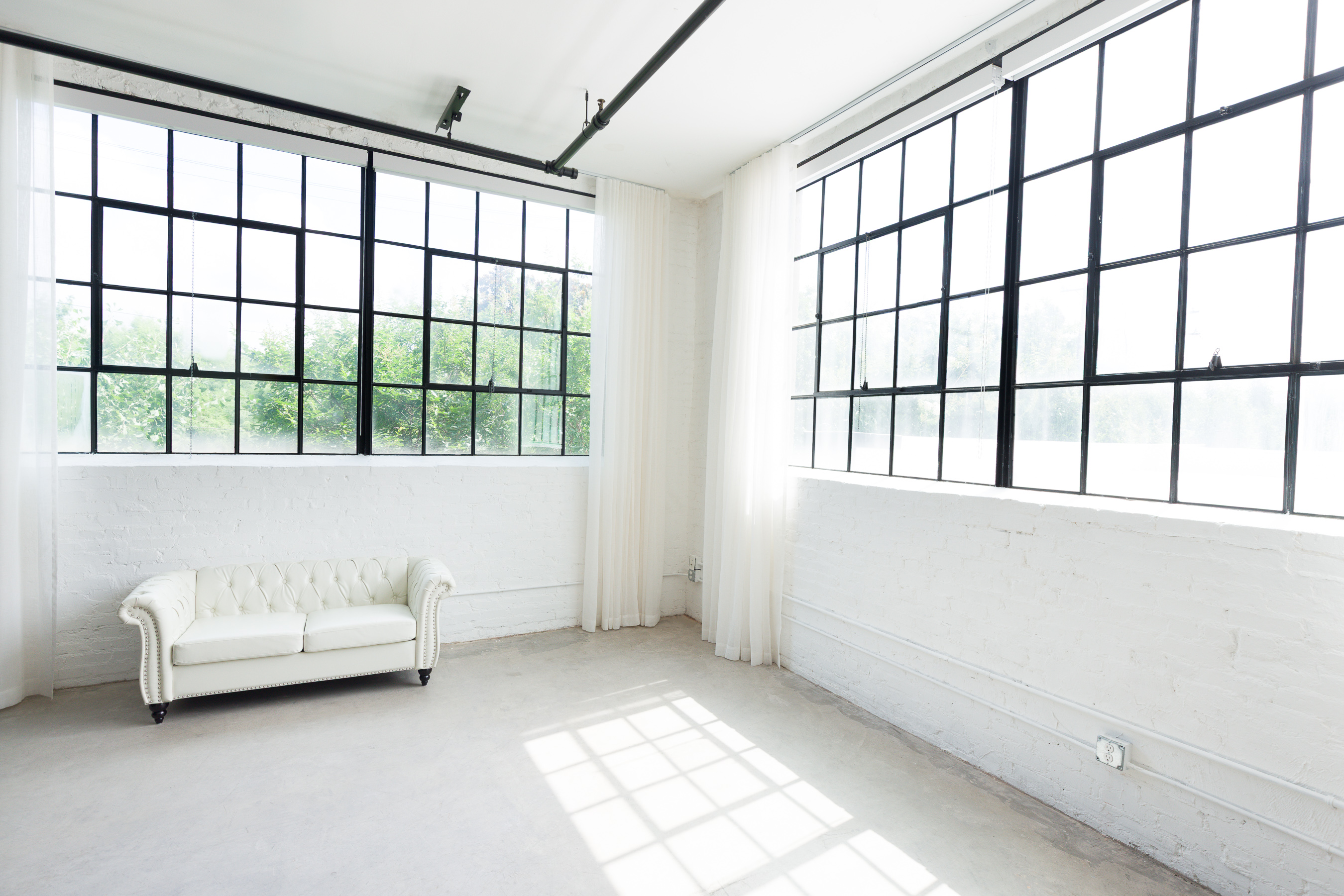 Corner Natural Light at Vora Dallas