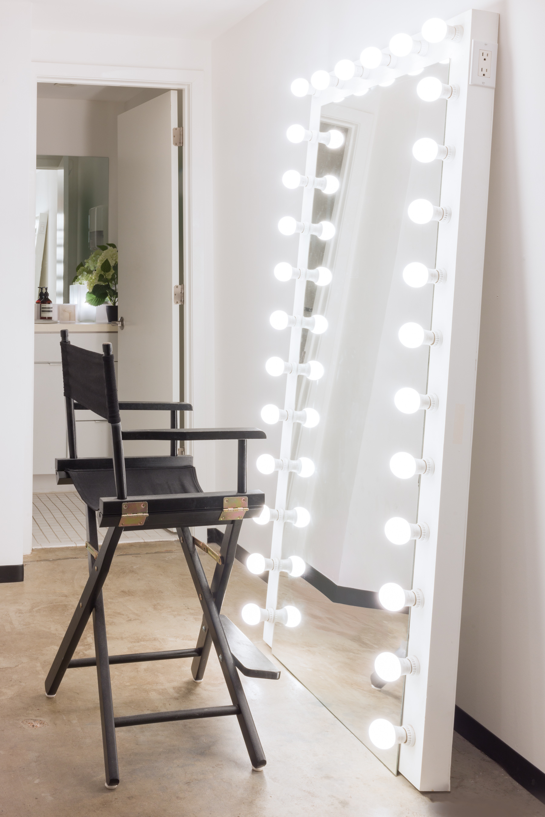 Vanity Suite at Vora Dallas